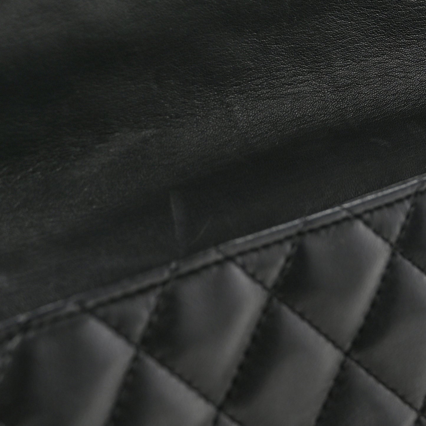 Lambskin Quilted East West Flap Black