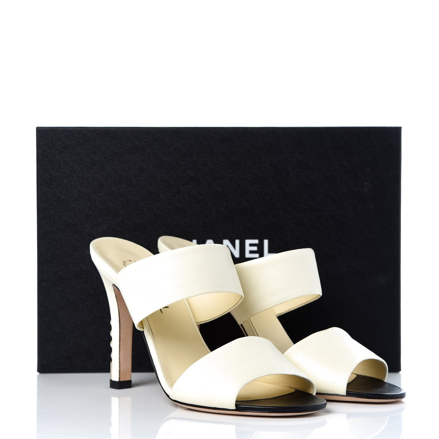 Lambskin Pearl Sandal Mules 40 Ivory