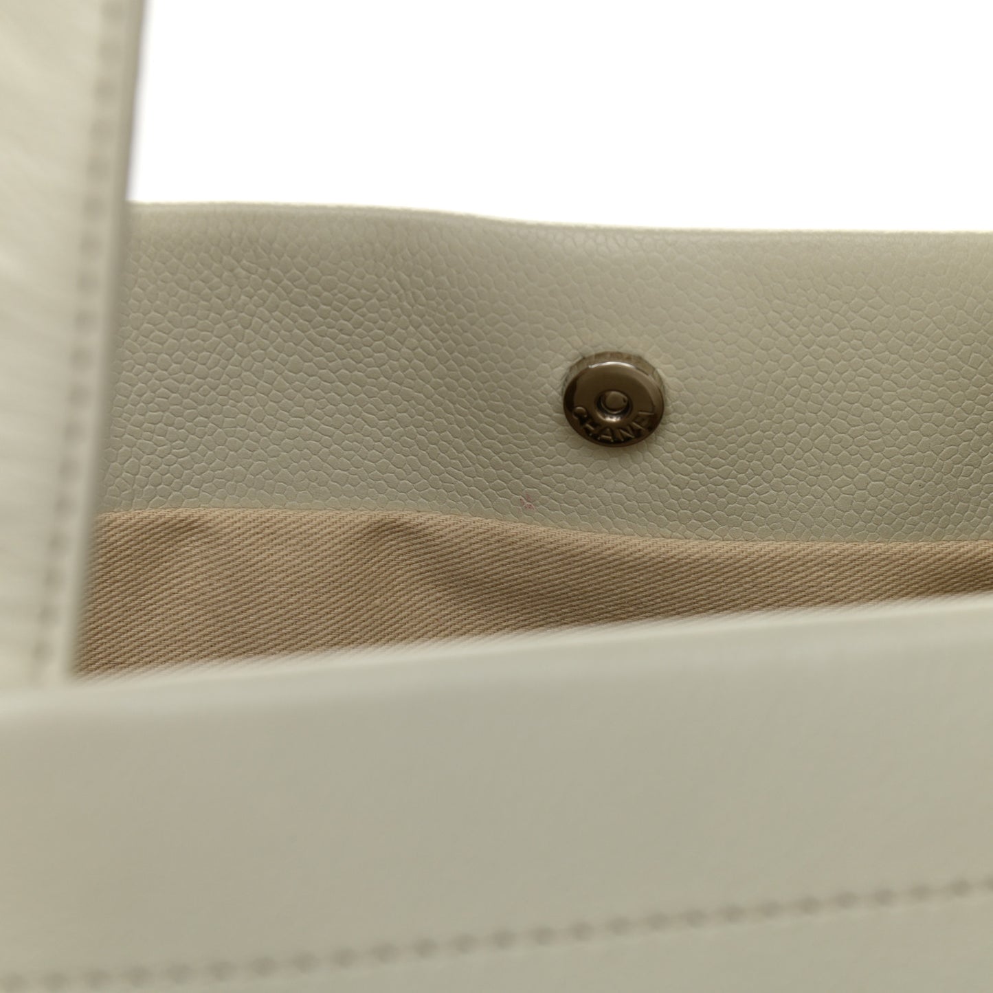 Caviar CC Tote White