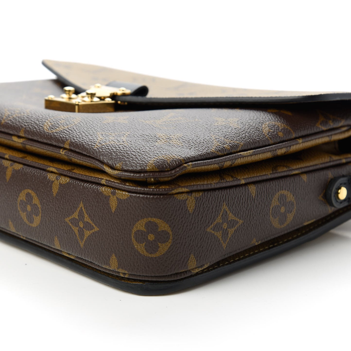 Reverse Monogram Pochette Metis