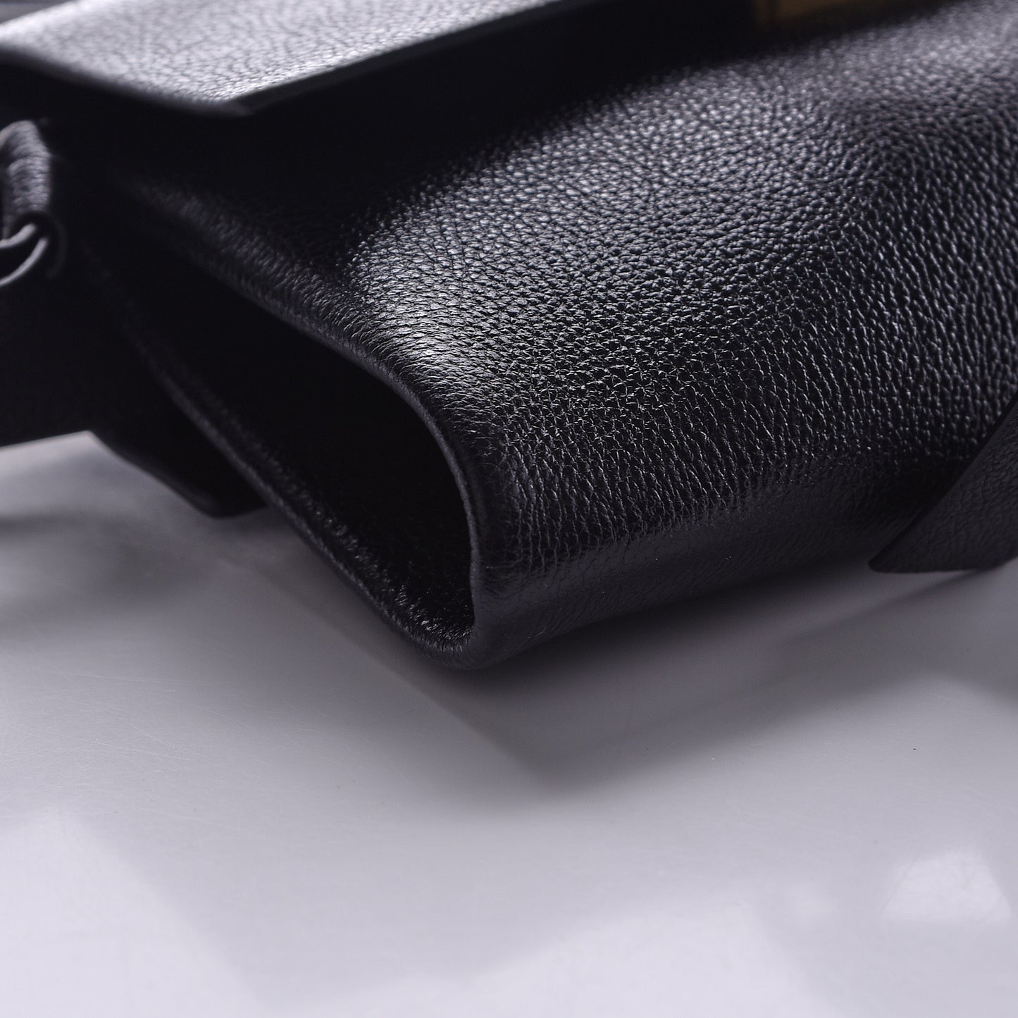Textured Patent Calfskin VRing Belt Bag Black