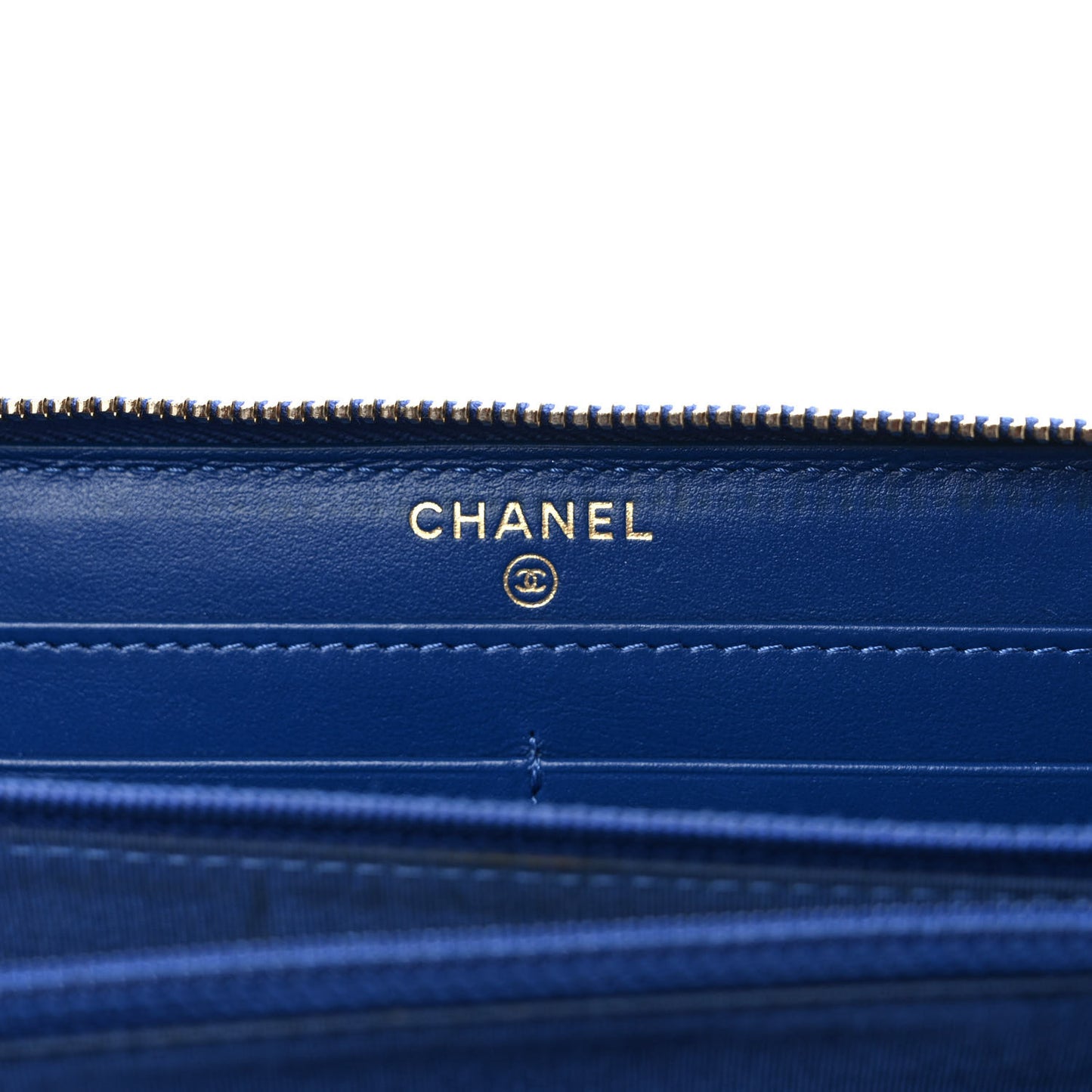 Shiny Goatskin Quilted Chanel 19 Long Zipped Around Wallet Blue