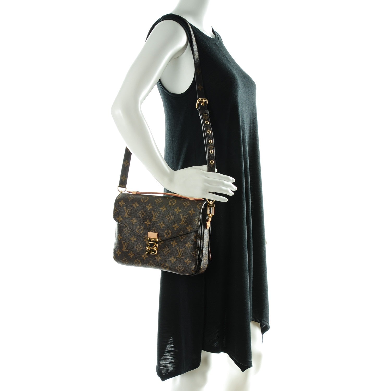 Louis Vuitton Monogram Pochette Metis 2 of 7