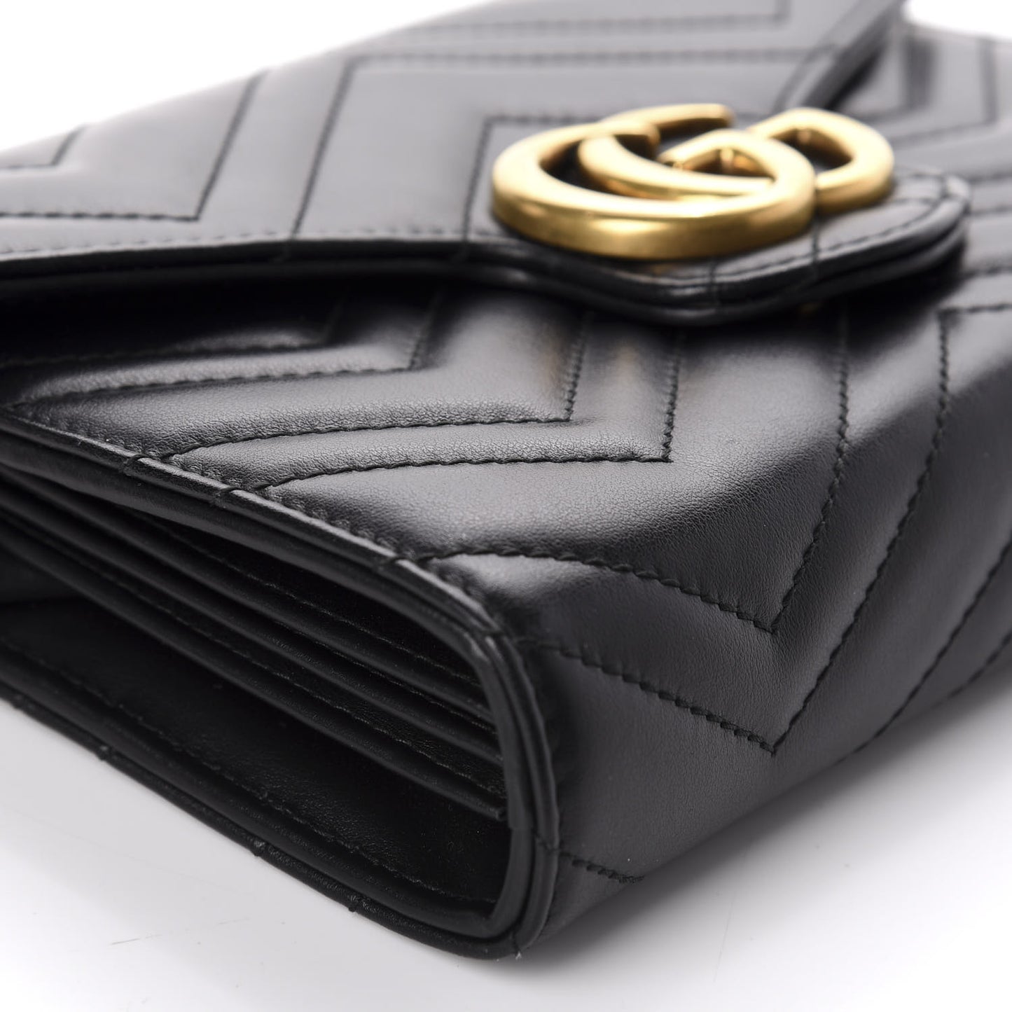 Calfskin Matelasse GG Marmont Chain Wallet Black