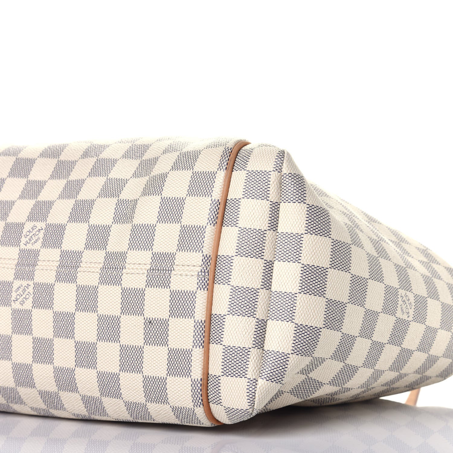 Louis Vuitton Damier Azur Totally MM 8 of 8