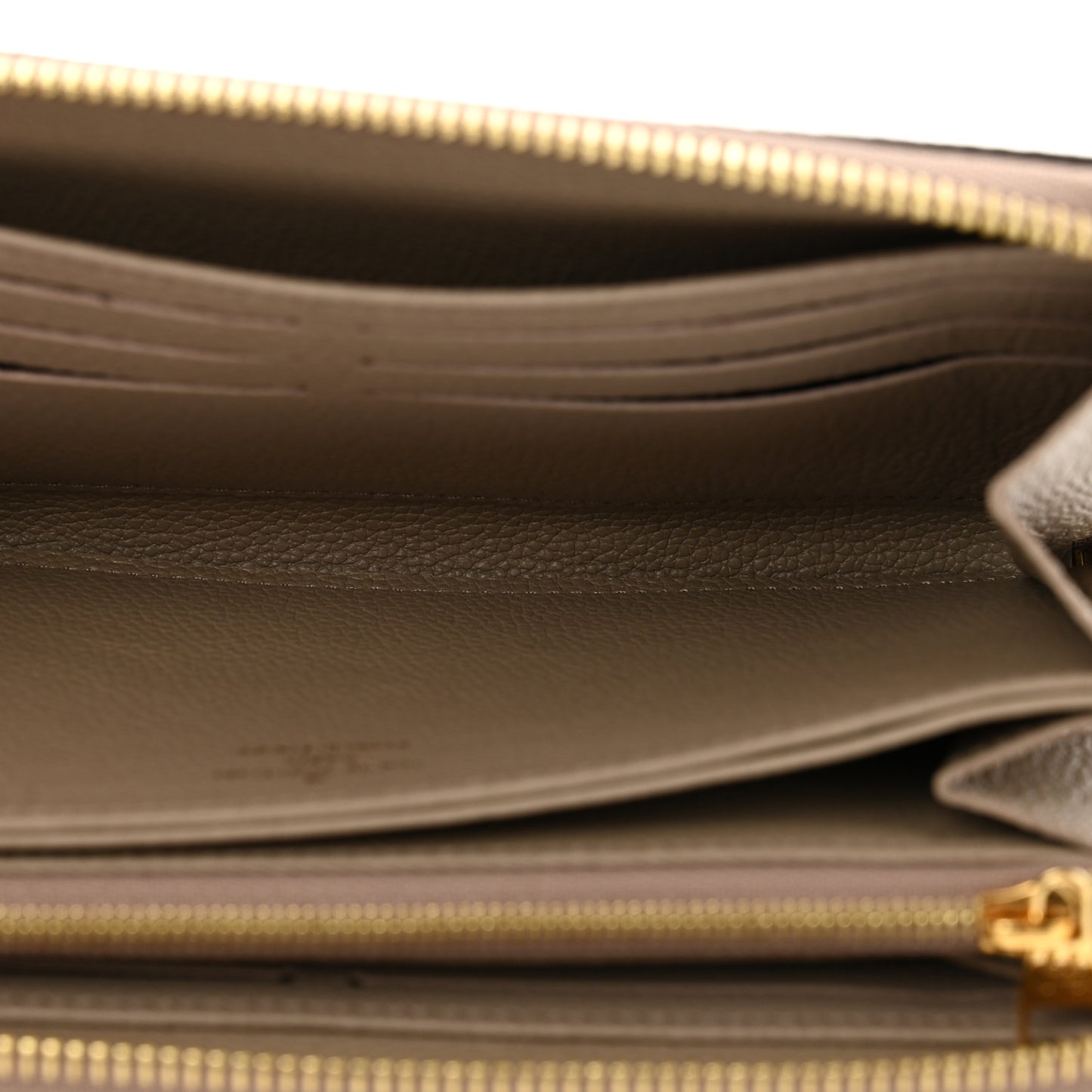 Empreinte Monogram Giant Zippy Wallet Tourterelle Creme