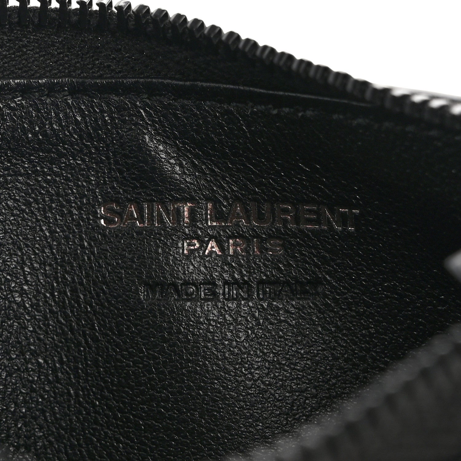 Saint Laurent Grain De Poudre Matelasse Chevron Monochrome Fragments Zippered Card Case Black 6 of 7