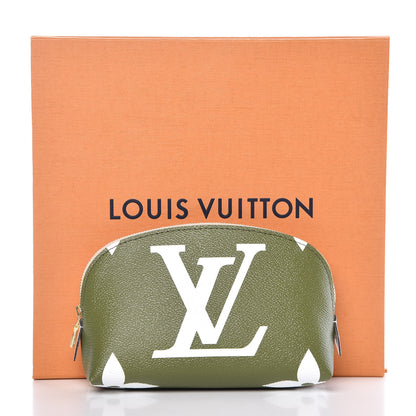Louis Vuitton Monogram Giant Cosmetic Pouch Kaki 10 of 10