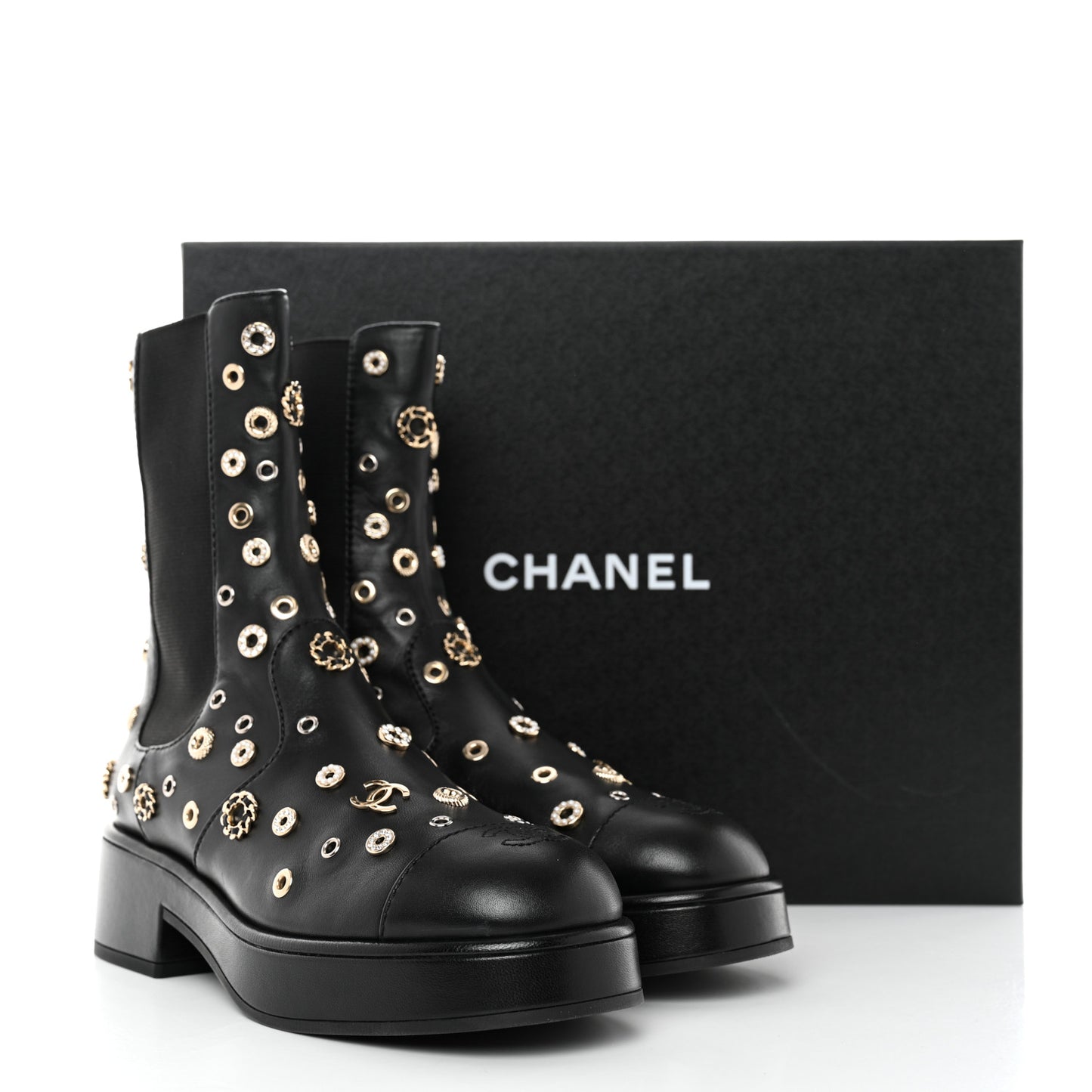 Lambskin Riveted Cap Toe Short Boots 38 Black