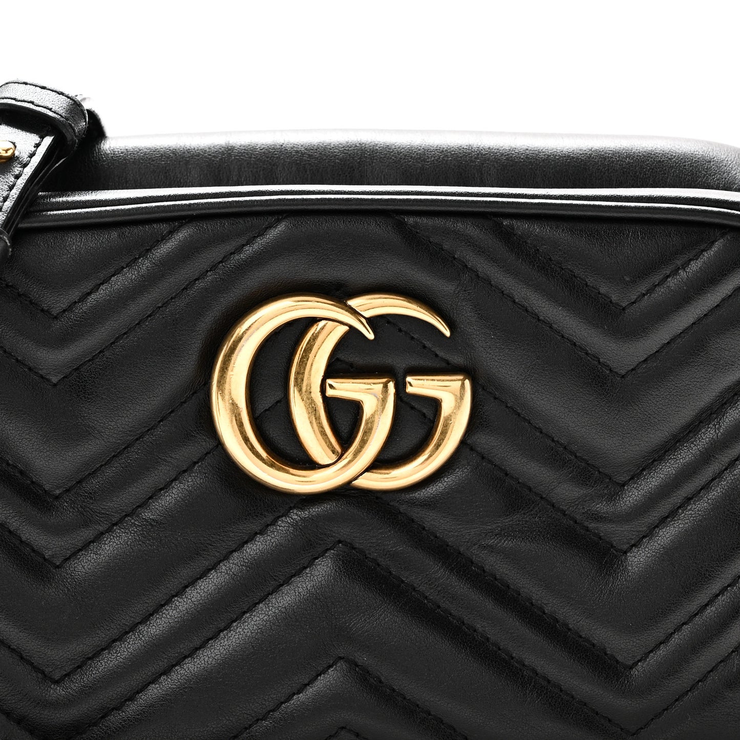 Calfskin Matelasse Small GG Marmont Chain Shoulder Bag Black