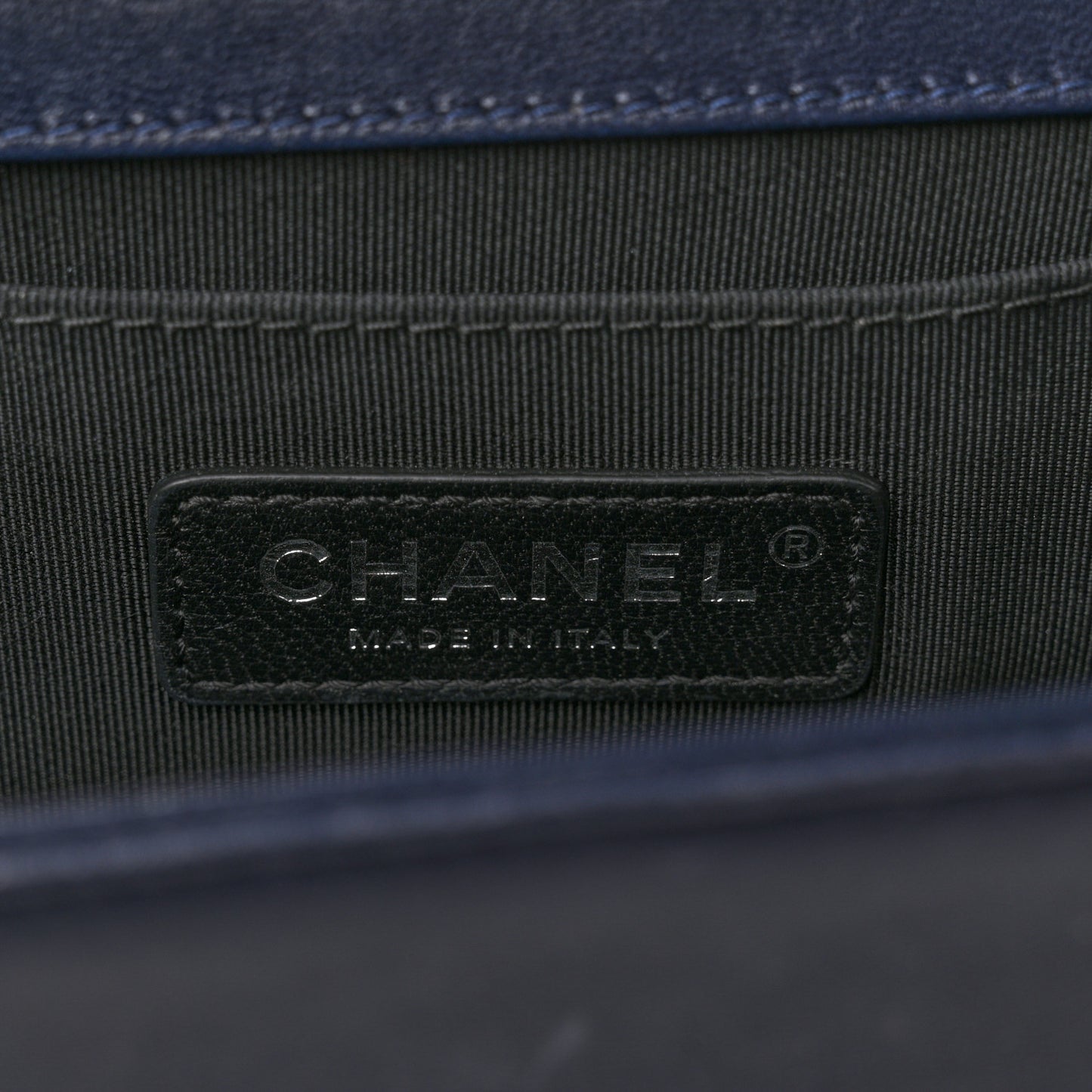 Calfskin Medium Bi-Color Boy Flap Black Dark Navy