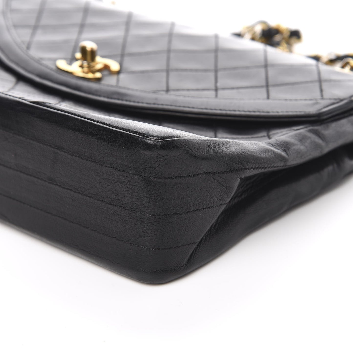 Lambskin Quilted Medium Single Flap Black