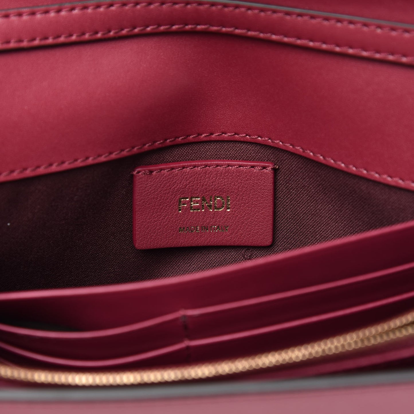 Vitello Liberty Lucido F is Fendi Wallet on Chain Black Cherry