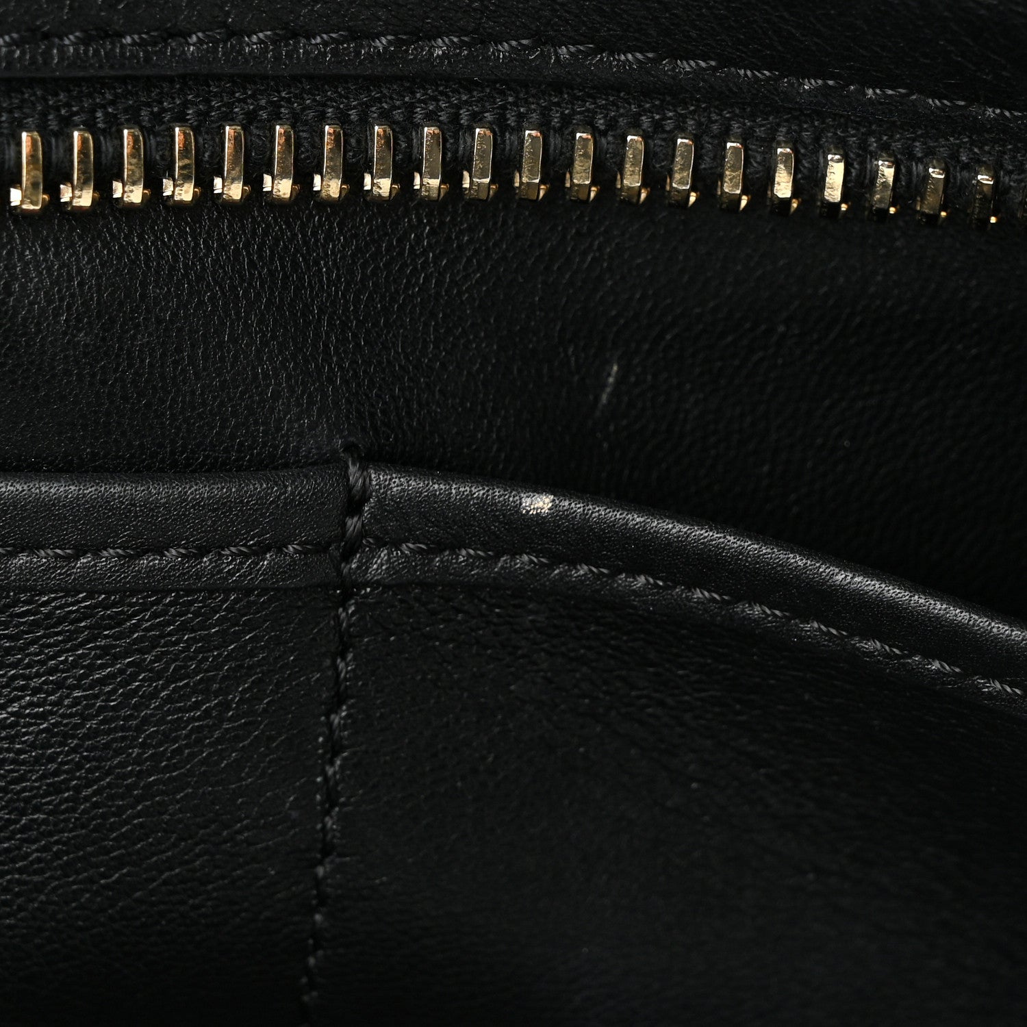 Valentino Garavani Vitello Macro Rockstud Runway Tote Black 12 of 15