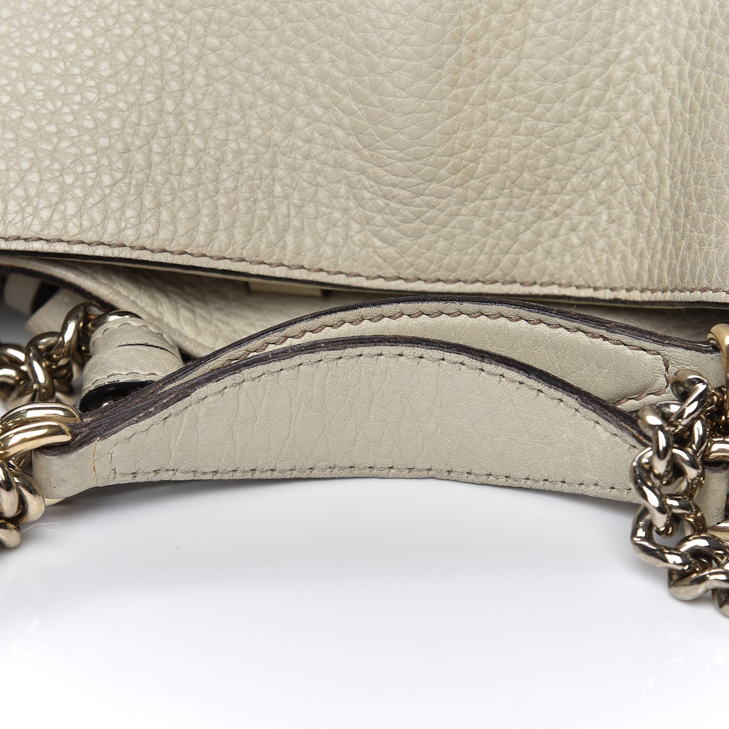Pebbled Calfskin Medium Soho Chain Shoulder Bag Off White