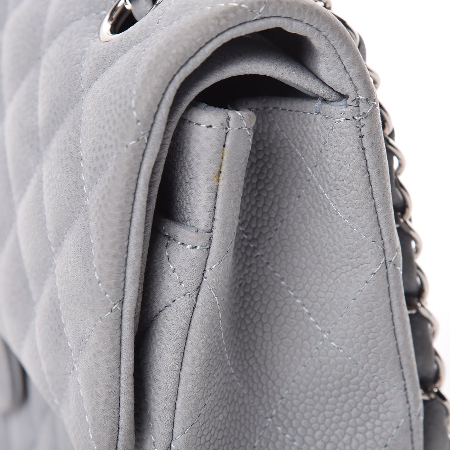 Iridescent Caviar Quilted Medium Double Flap Light Grey