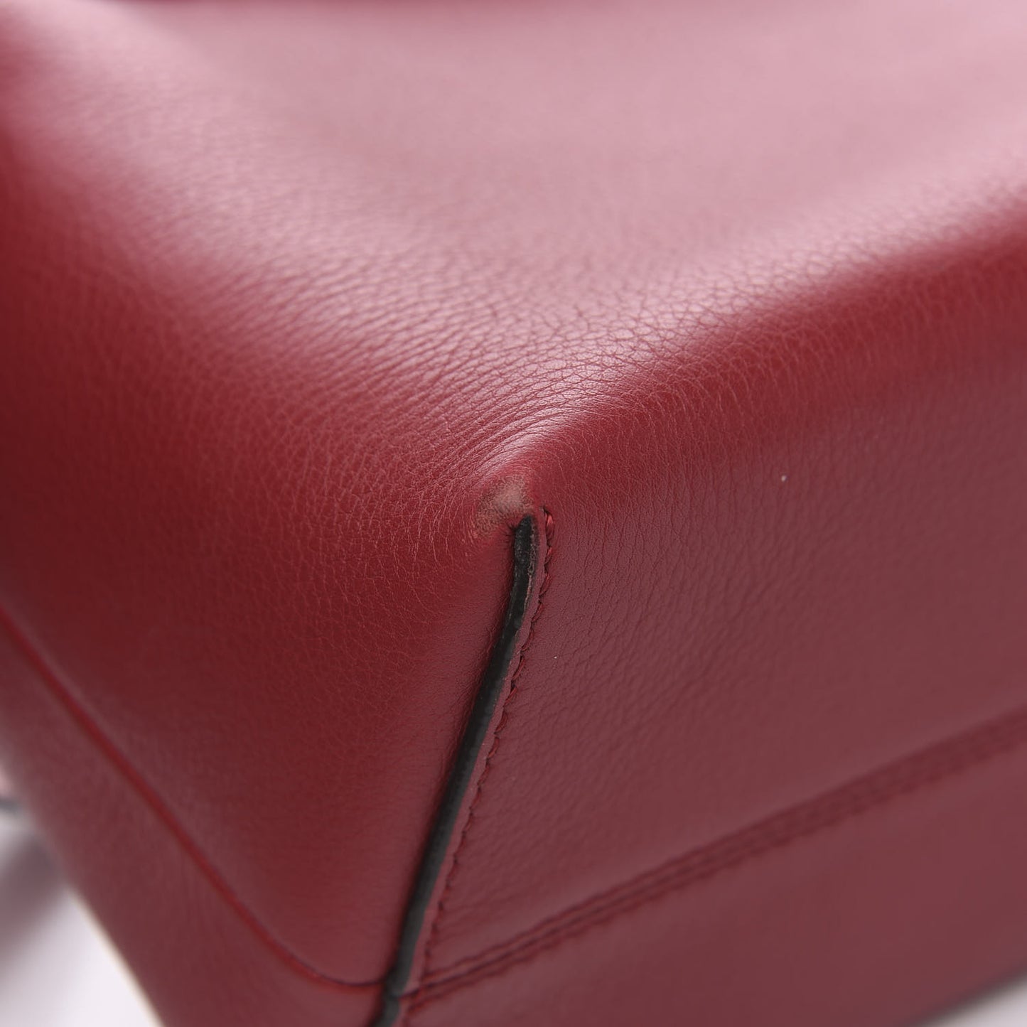 Vitello Dolce Marmol Medium By The Way Boston Bag Ciliegia