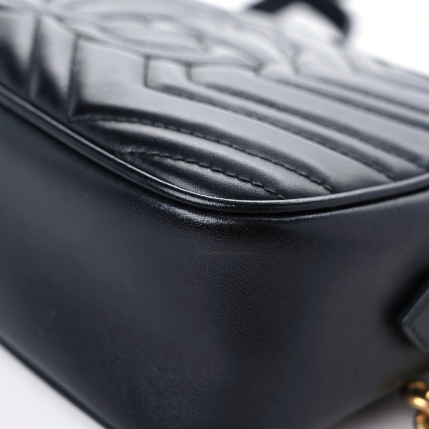 Calfskin Matelasse Small GG Marmont Chain Shoulder Bag Black