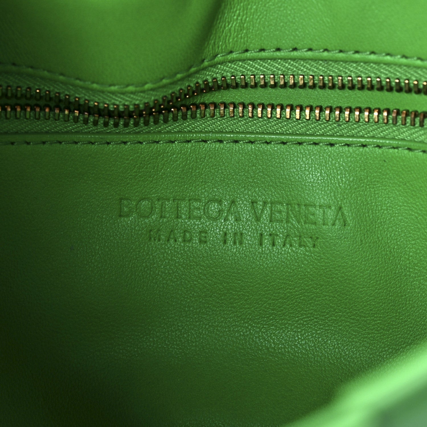 Bottega Veneta Brushed Calfskin Maxi Intrecciato Cassette Crossbody Bag Parakeet 9 of 12