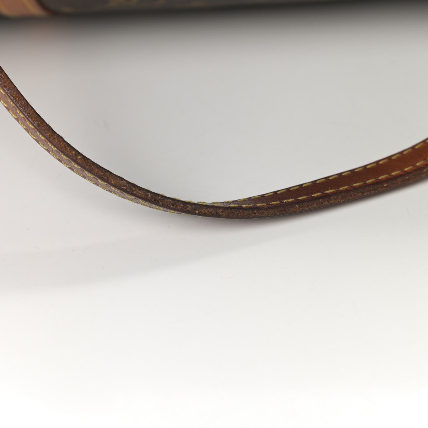Monogram Papillon 30
