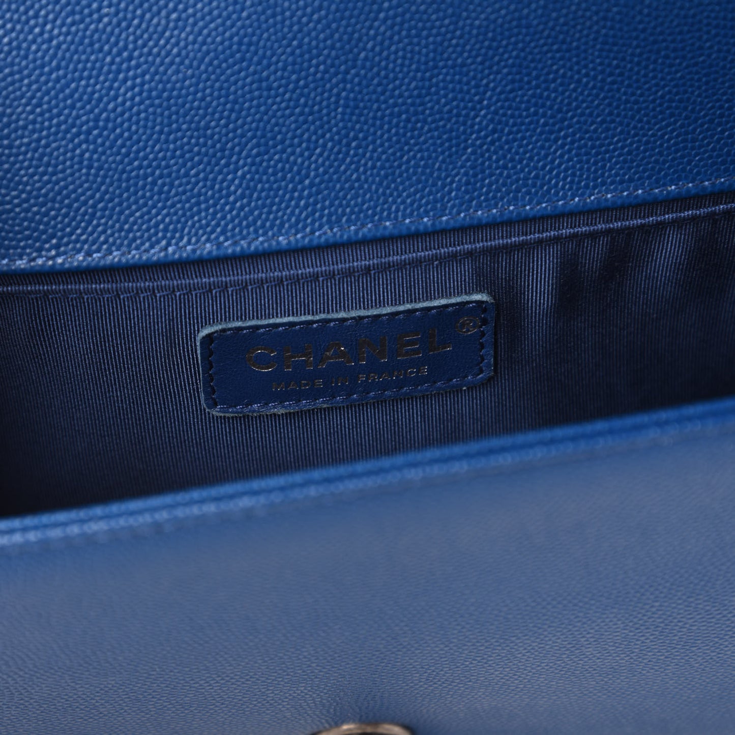 Caviar Quilted Medium Boy Flap Blue