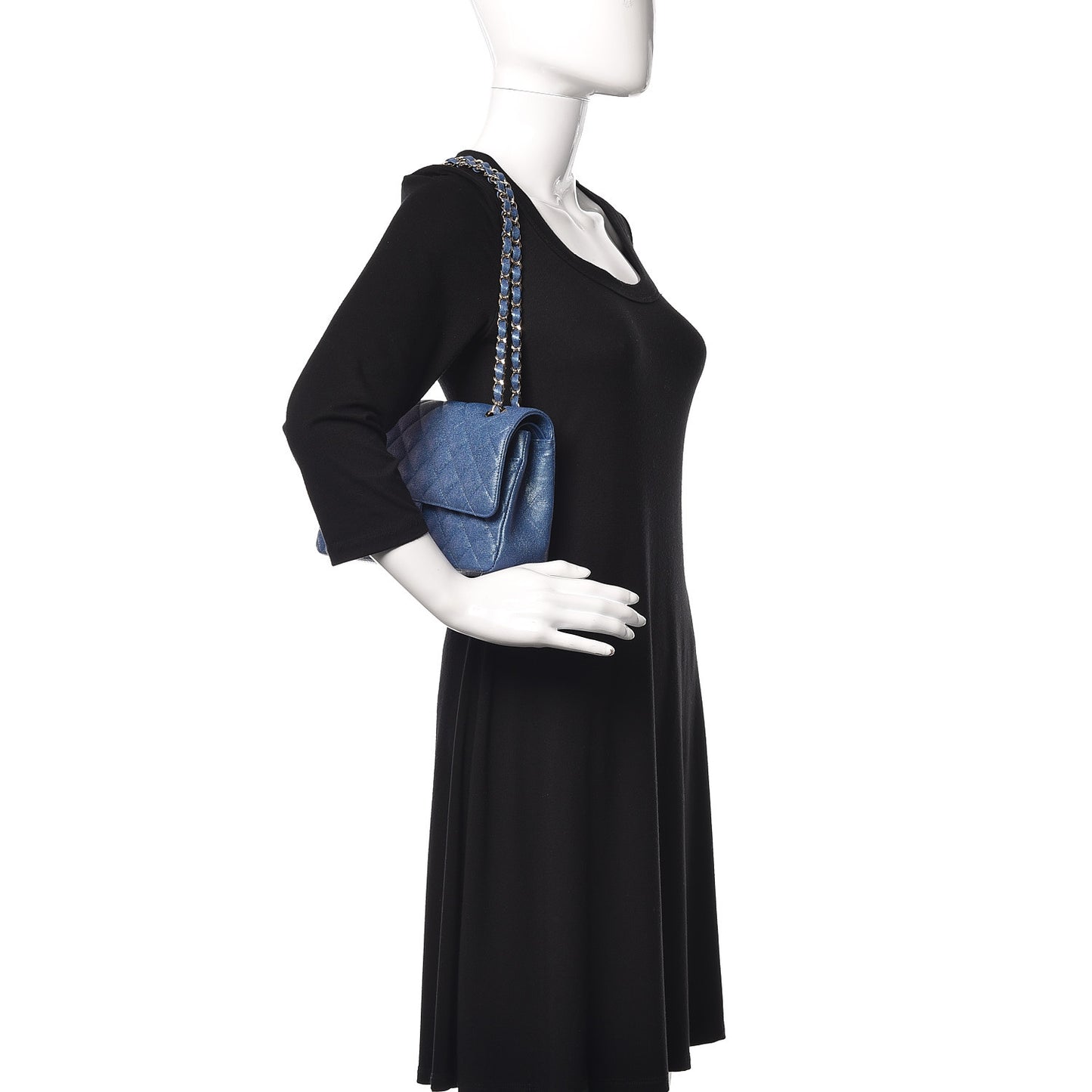 Iridescent Caviar Quilted Medium Double Flap Dark Blue