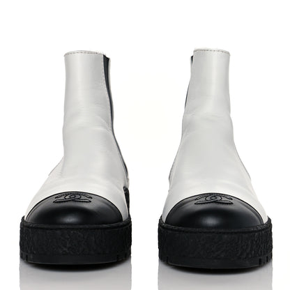 Chanel Calfskin Cap Toe CC Ankle Boots 39.5 White Black 2 of 8