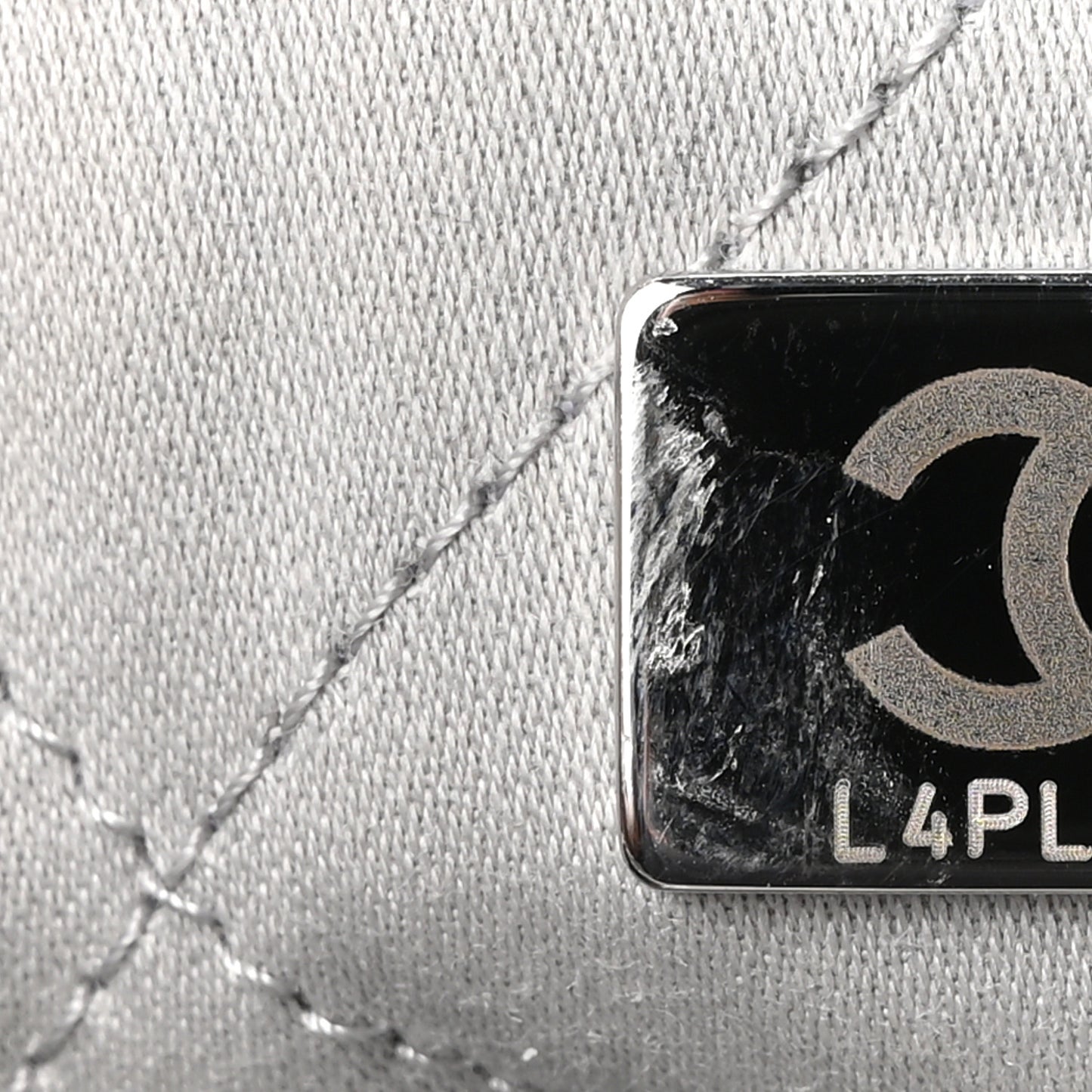 Metallic Lambskin Quilted Mini Chanel 22 Silvery