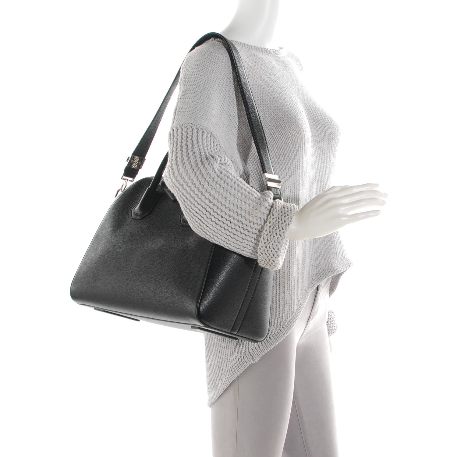 Givenchy Sugar Goatskin Medium Antigona Black 2 of 8