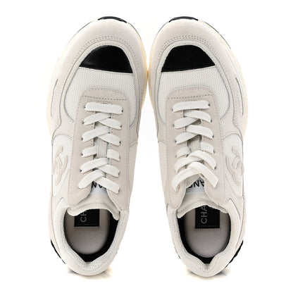 Chanel Mixed Fibers Suede Shiny Calfskin Womens CC Sneakers 38.5 White 2 of 10