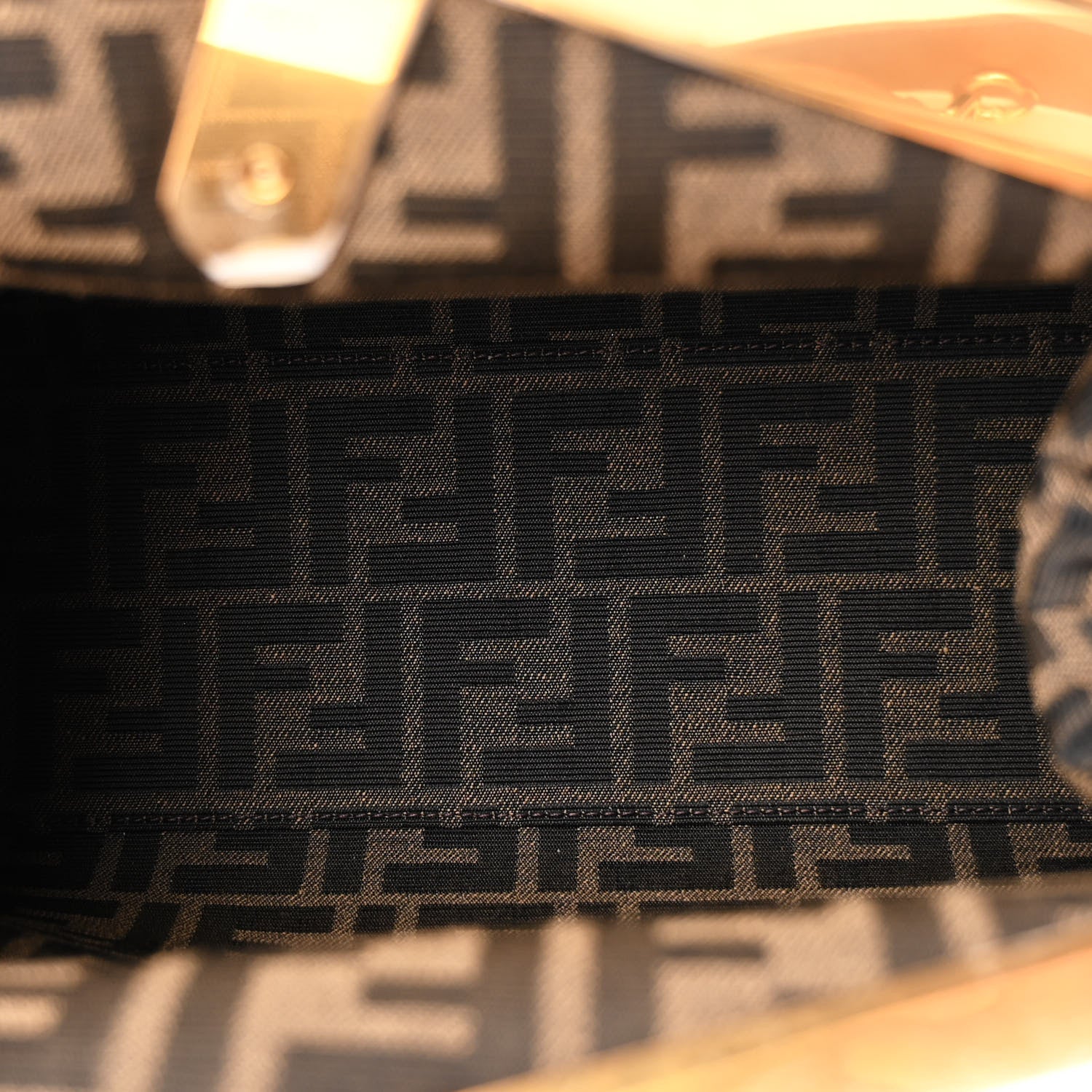 Fendi Shiny Nappa Medium Fendi First Caramello 5 of 10