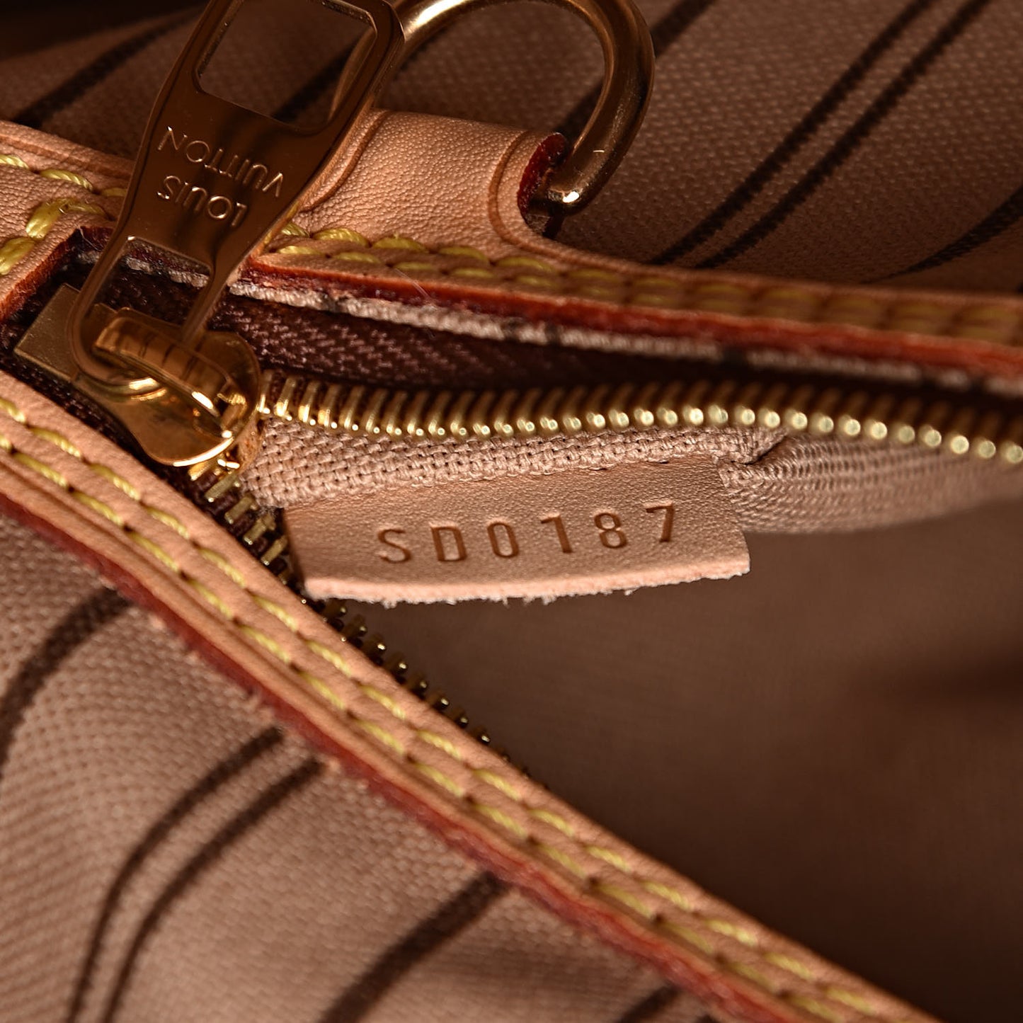 Monogram Delightful MM