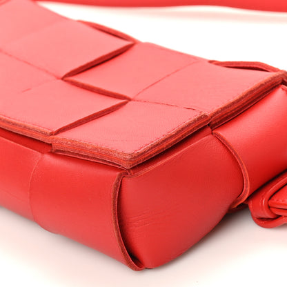 Bottega Veneta Nappa Maxi Intreccio The Belt Cassette Bag Bright Red 9 of 9