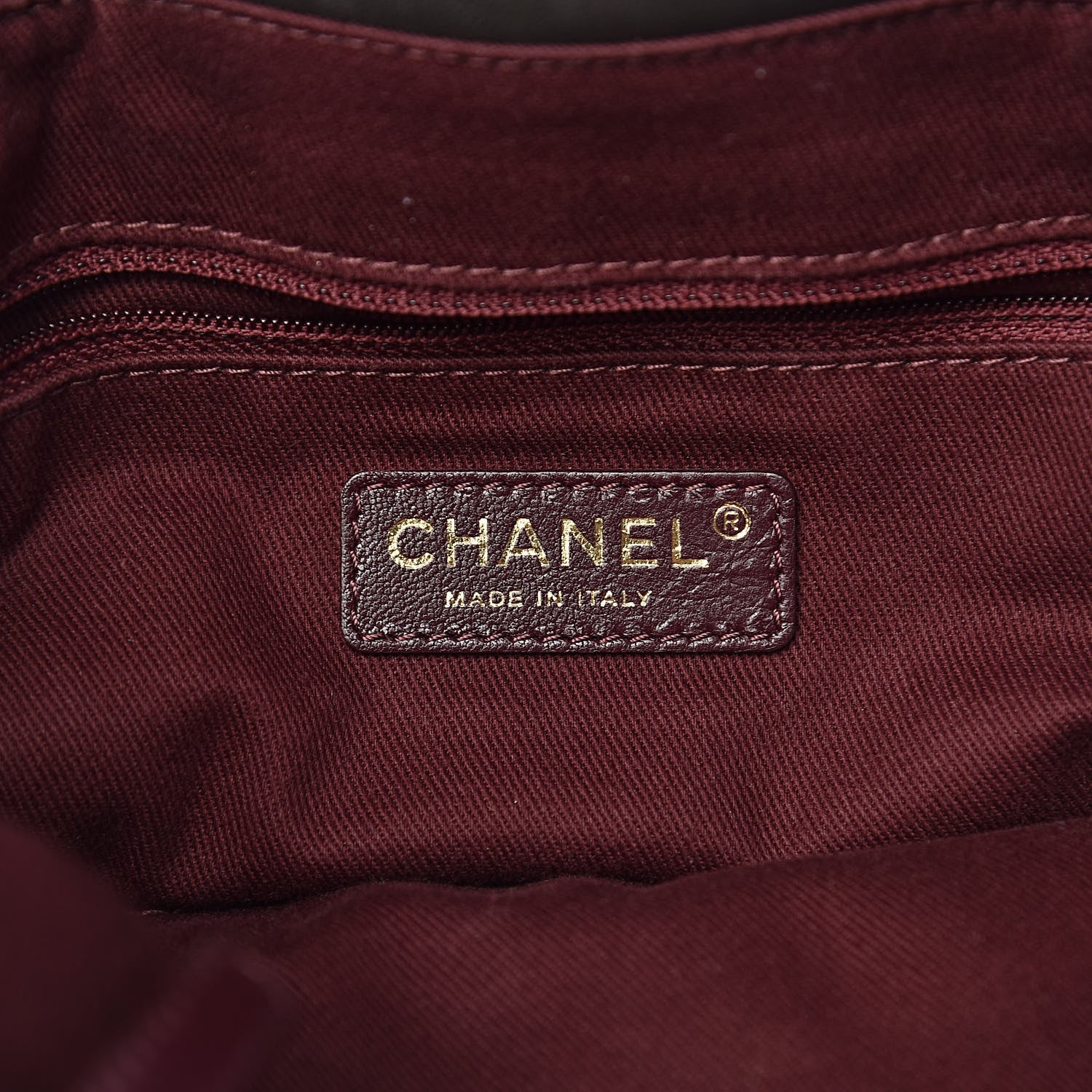 Chanel Glazed Calfskin Stingray Large Bindi CC Tote Grey 6 of 12