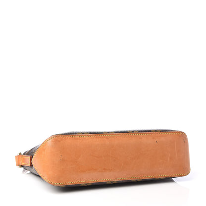 Louis Vuitton Monogram Trotteur 4 of 11