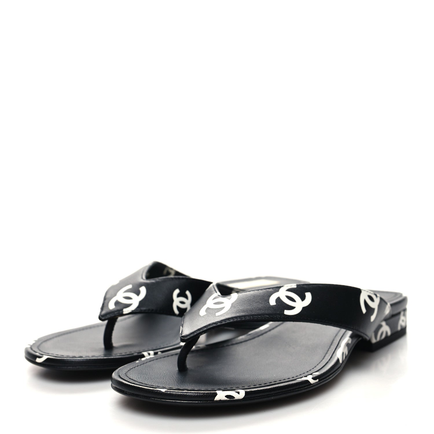 Chanel Lambskin Printed CC Thong Sandals 35.5 Black White 3 of 8