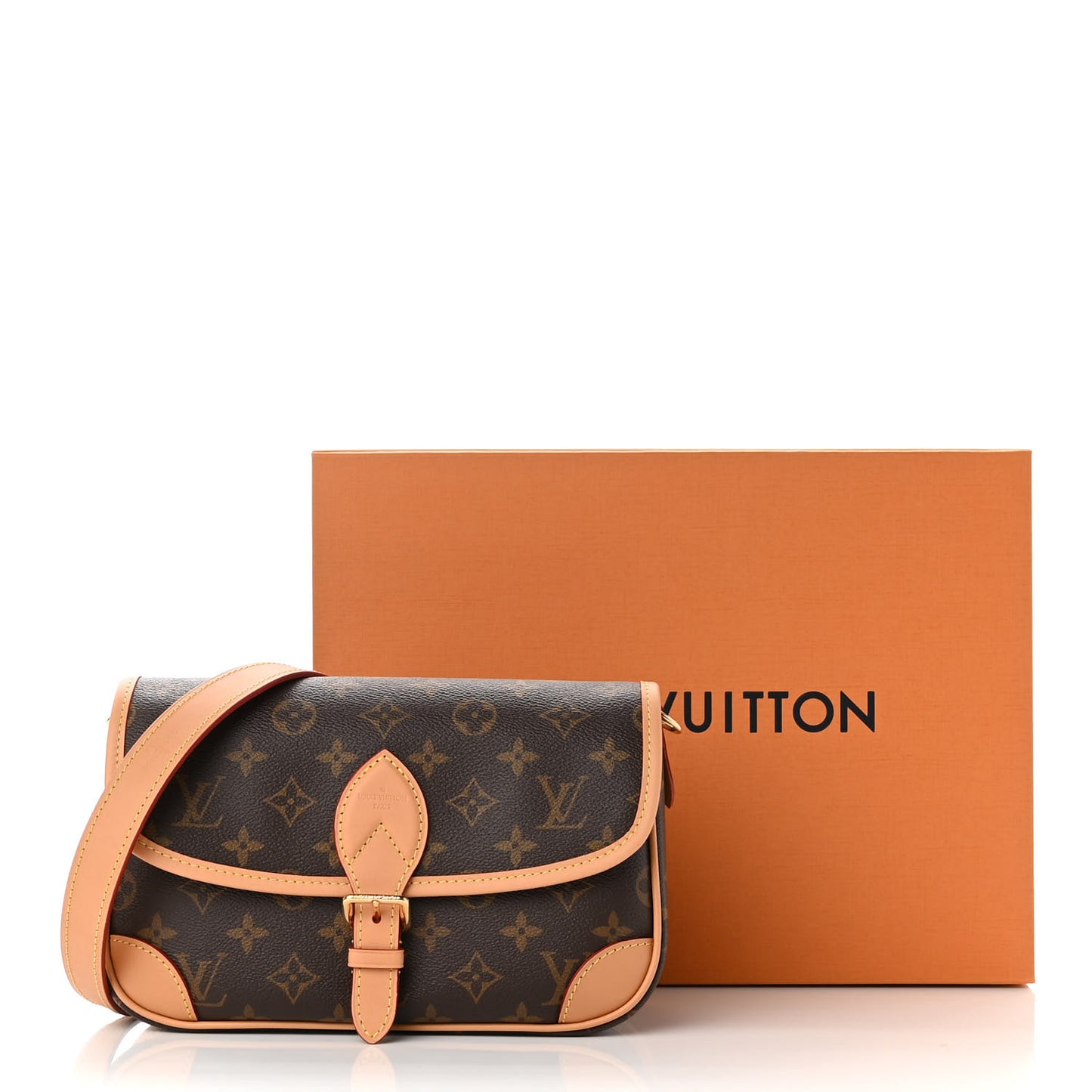 Monogram Diane Black