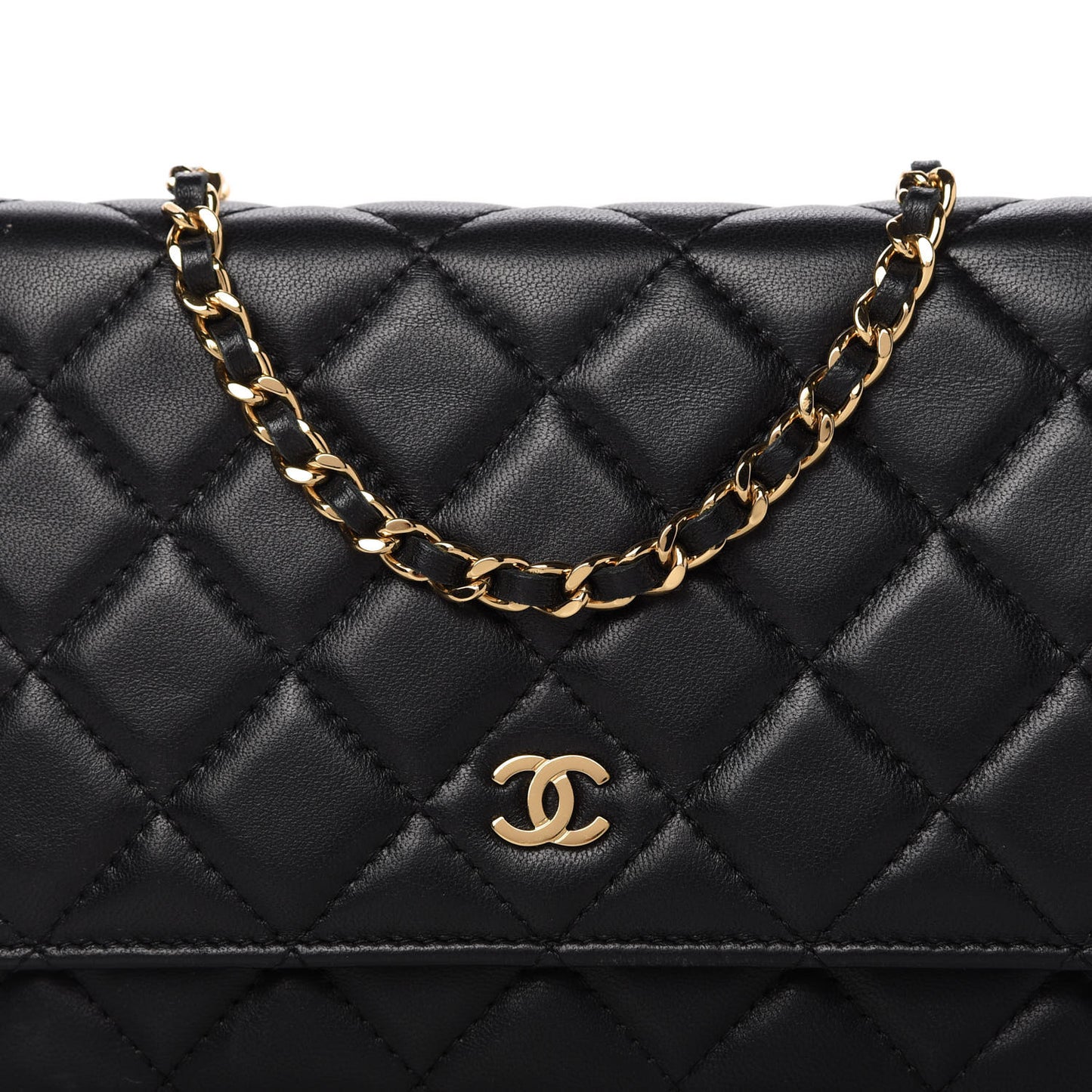 Lambskin Quilted Wallet On Chain WOC Black