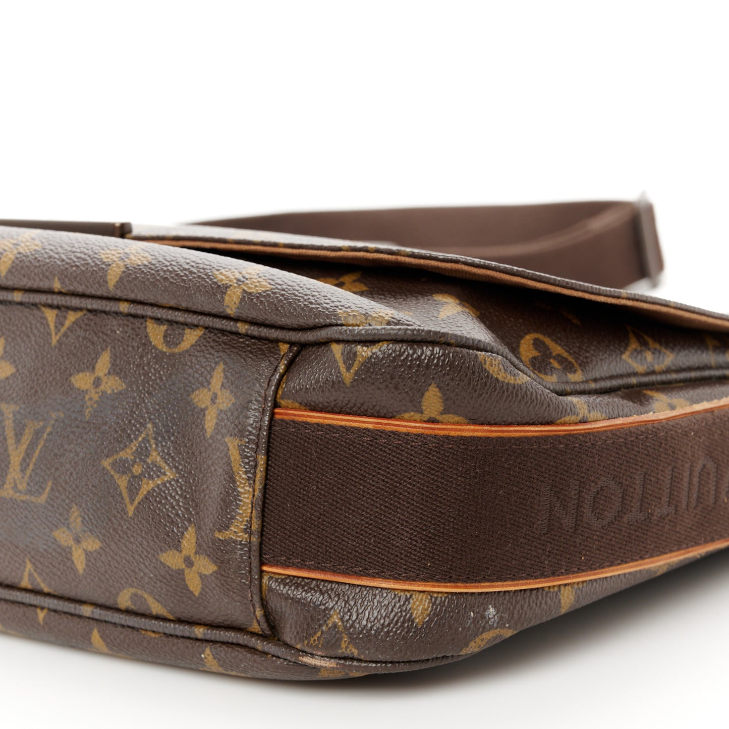 Monogram Beaubourg MM Messenger Bag