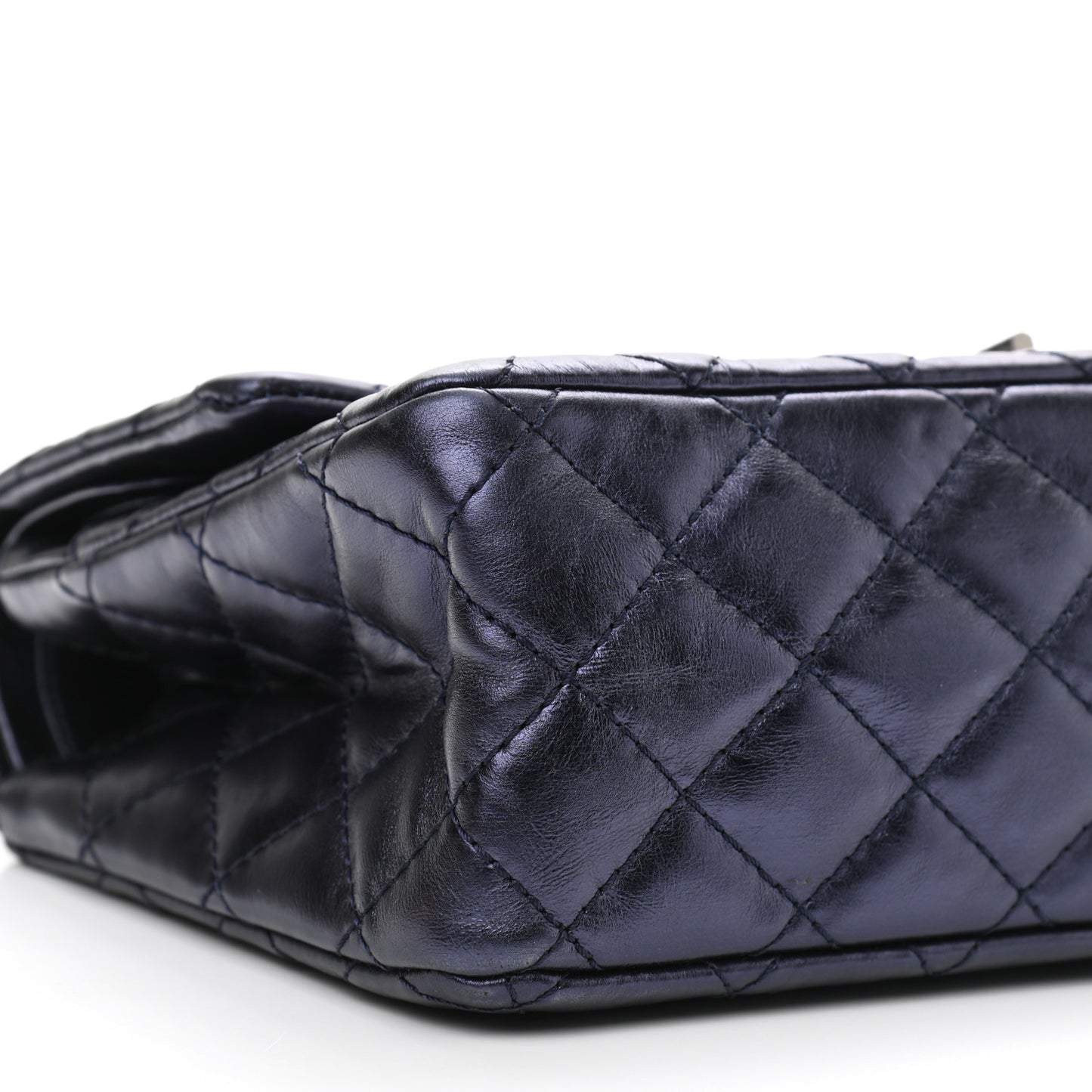 Metallic Calfskin Quilted 2.55 Reissue 226 Flap Marine Fonce