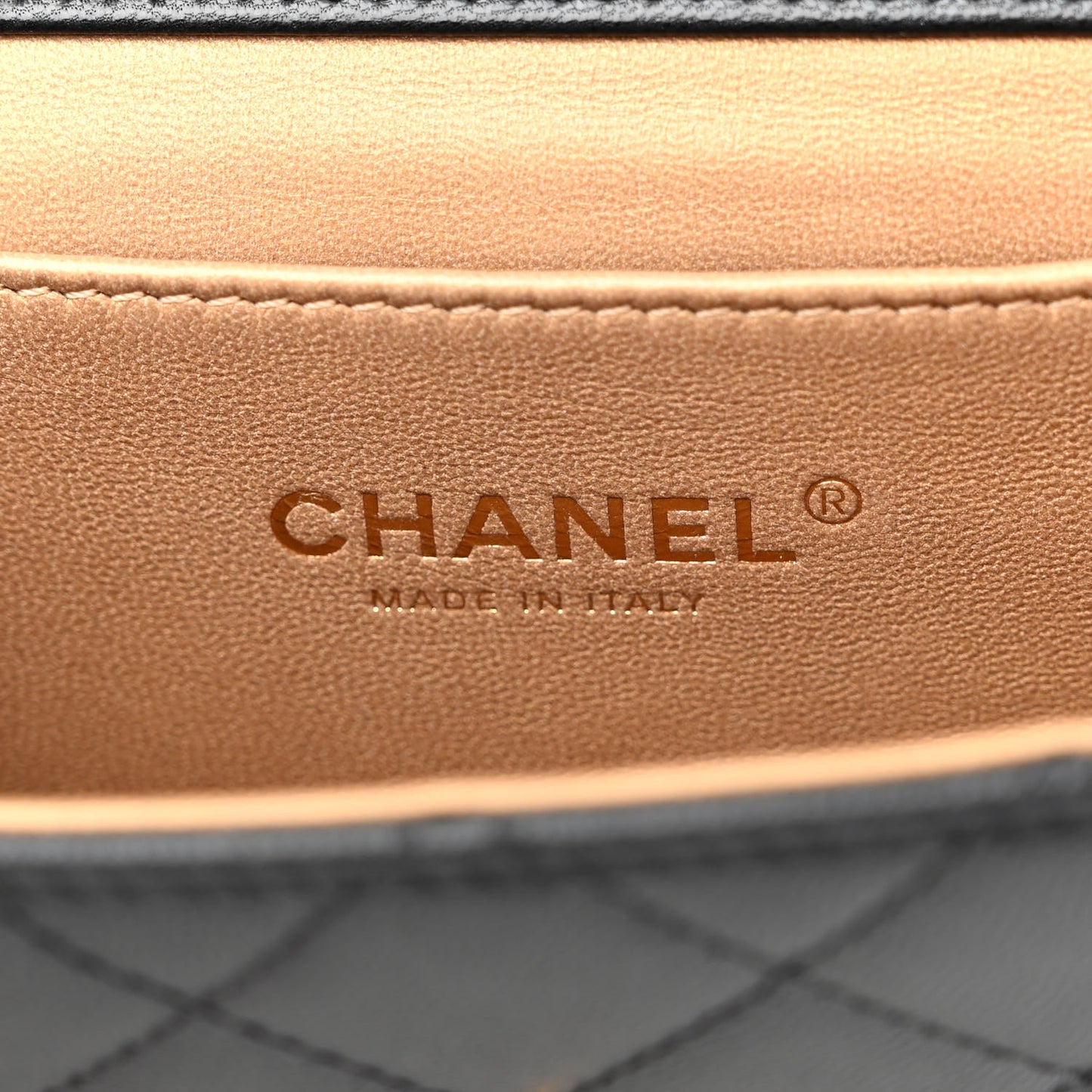 Lambskin Quilted Chic Pearls Flap Black
