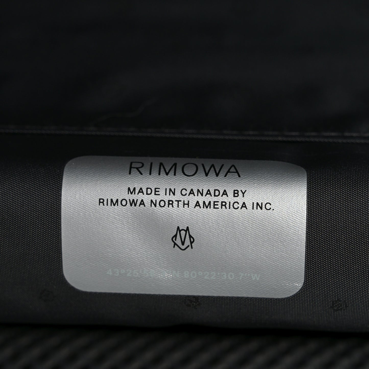 Aluminum Classic Cabin Black