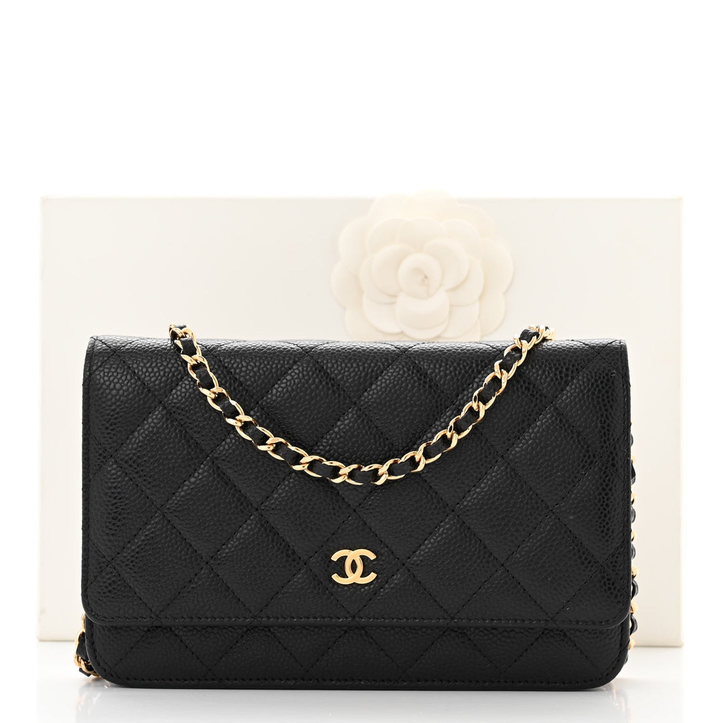 Caviar Quilted Wallet on Chain WOC Black
