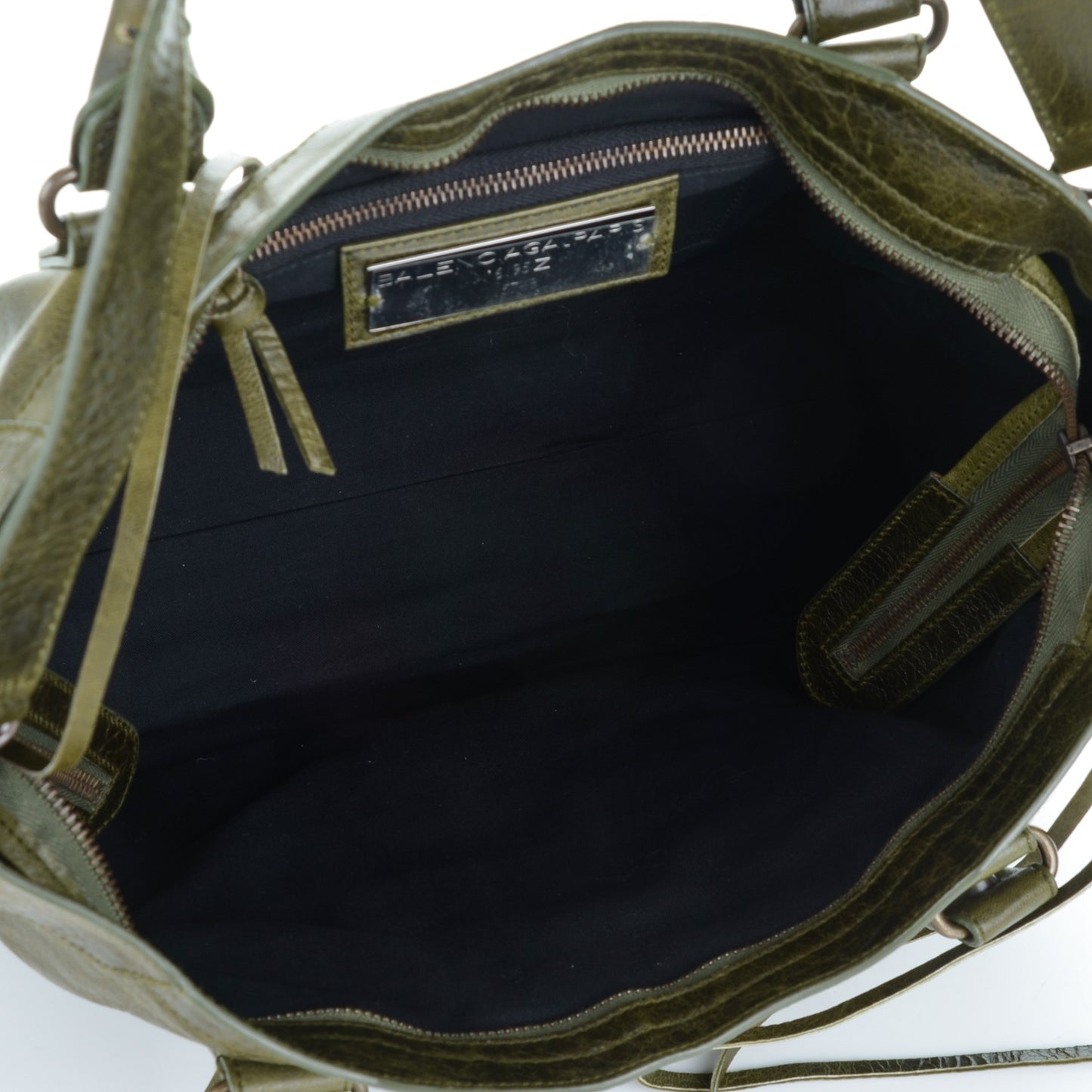 Chevre Classic Hardware City Olive