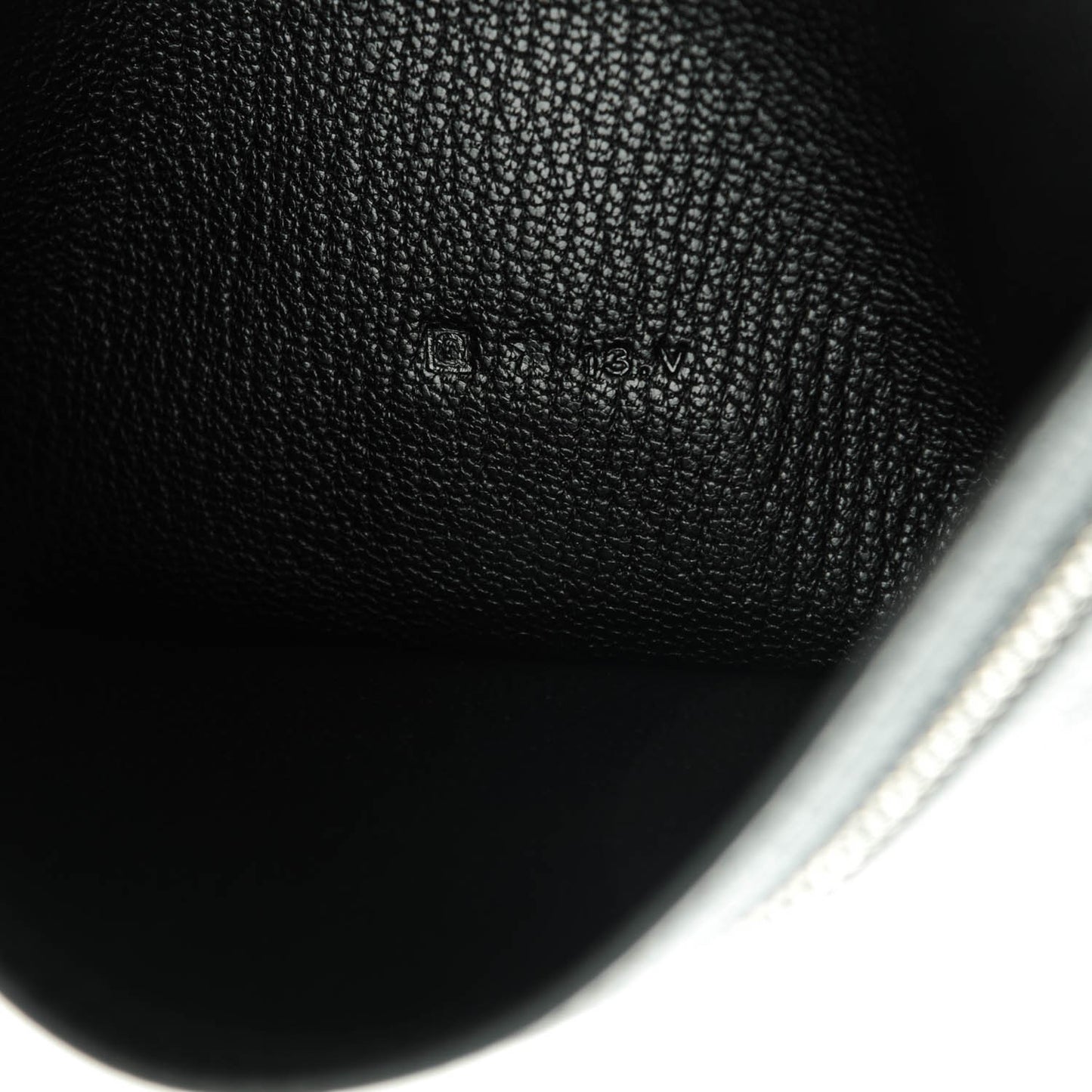 Chevre Mysore Bearn Tri-Fold Wallet Black