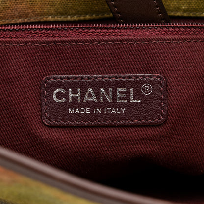 Chanel Washed Toile Graffiti On The Pavements Messenger Khaki Multicolor 8 of 30