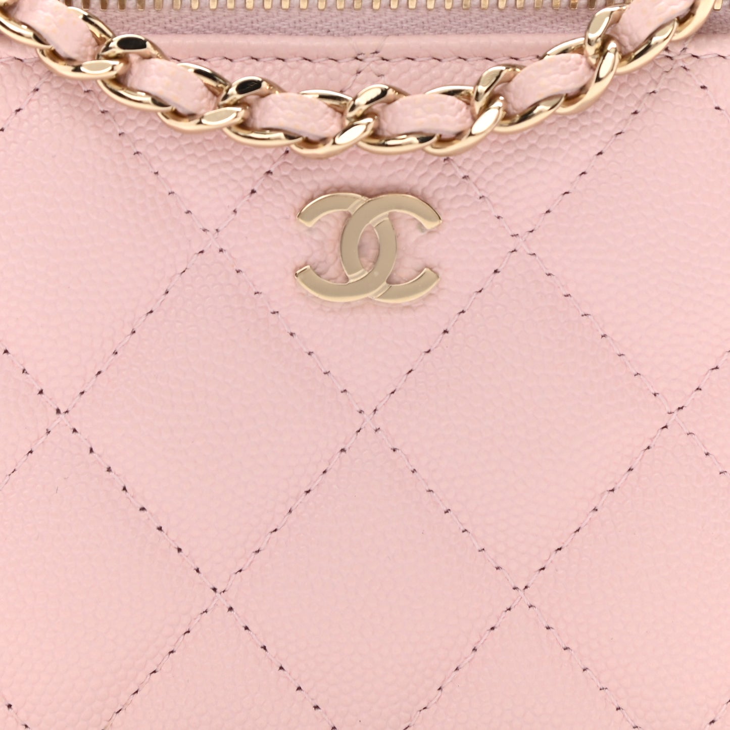 Caviar Quilted Small Vanity Case With Chain Light Pink