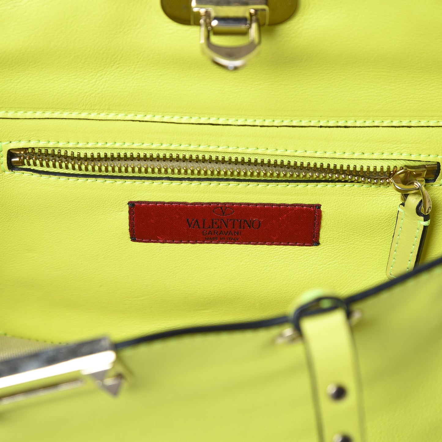 Vitello Small Rockstud Tote Yellow Fluo