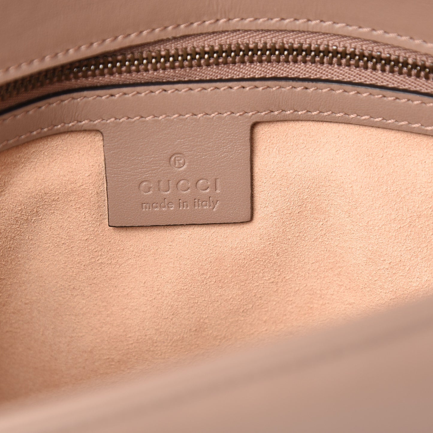 Calfskin Matelasse Small GG Marmont Shoulder Bag Porcelain Rose