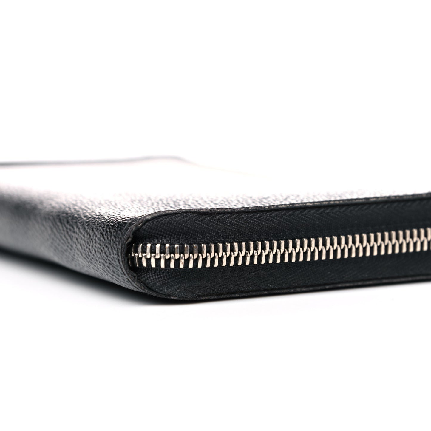 Damier Graphite Zippy Organizer Wallet